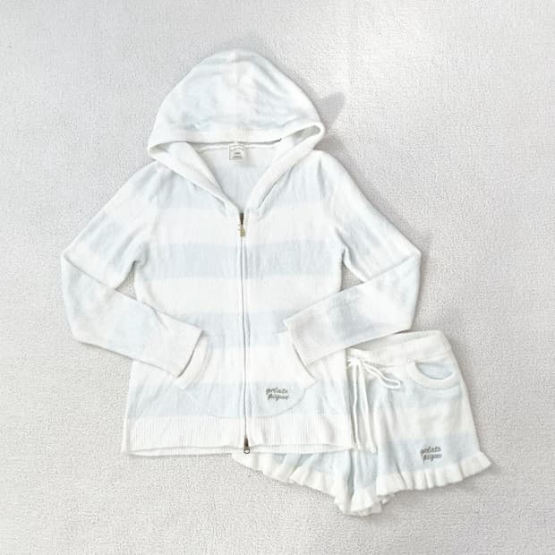 젤라또피케 베이비블루 보들 셋업