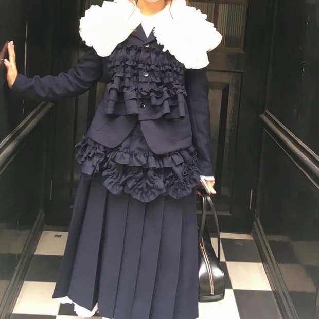 (네고가능)꼼꼼  26ss 프릴 폴리 셔츠 (블랙,M)