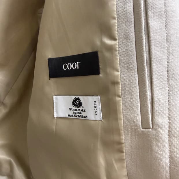 쿠어 울 크롭 자켓 사이즈 S