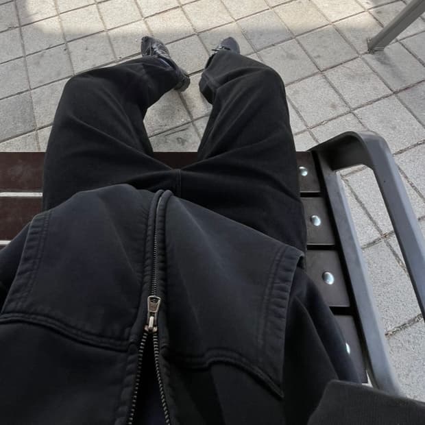 유니클로 와이드스트레이트진