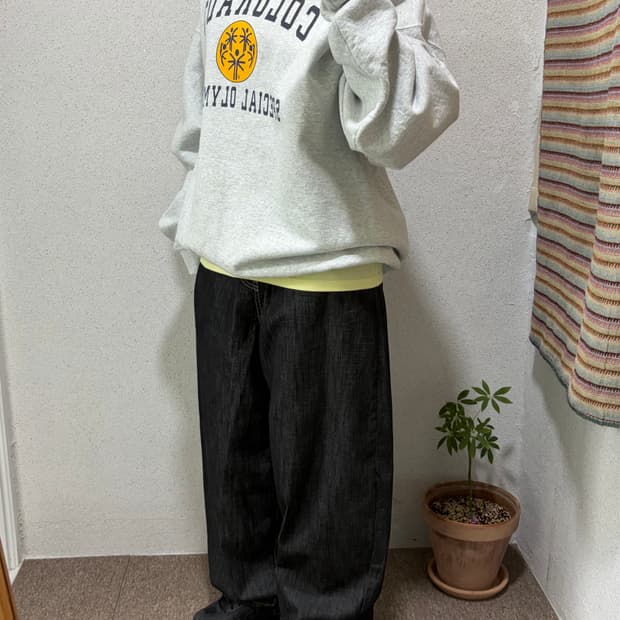 FRUIT OF THE ROOM 스웻셔츠 맨투맨