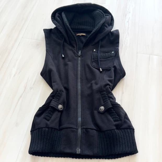 Black zip-up vest
