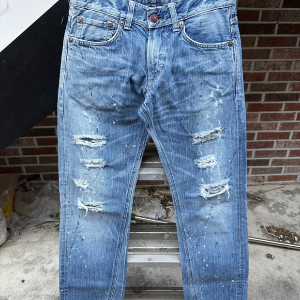 Edwin 블루 트립 데미지 페인팅 데님