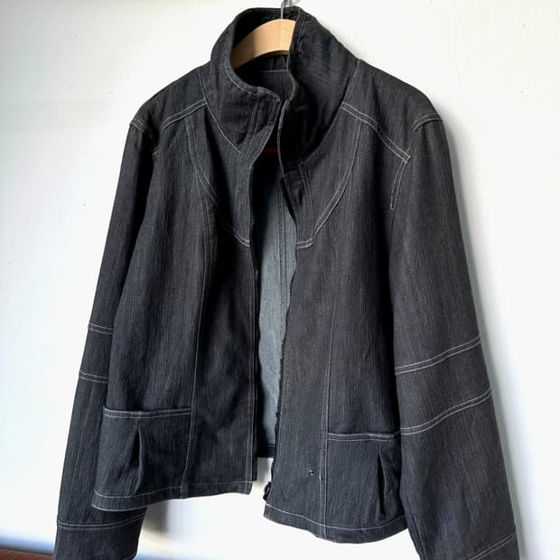 Cotton poly denim zip design jacket