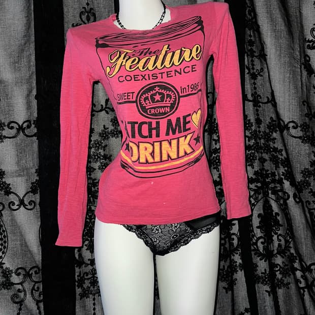 00‘s Hot pink long-sleeve