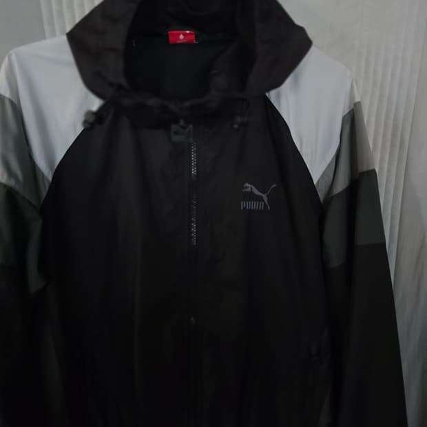 퓨마 바람막이 
