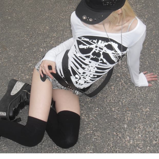 Y13 롱슬리브 Y13 SKELETON GRUNGE LAYERED LON