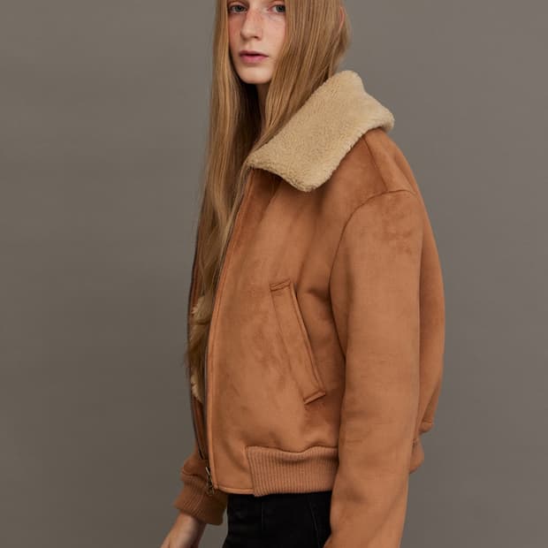 르세지엠 무스탕