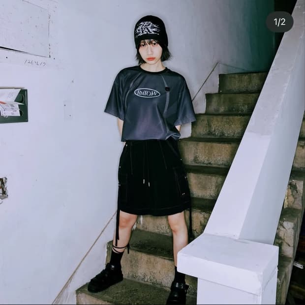 로맨틱크라운 블랙 반팔 티셔츠 L