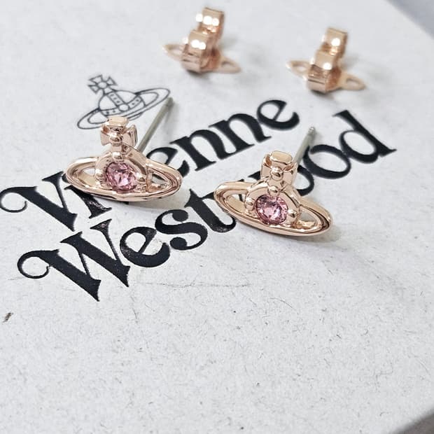 비비안 웨스트우드 나노 솔리테어 귀걸이 핑크골드×핑크큐빅 [정품/풀박스]