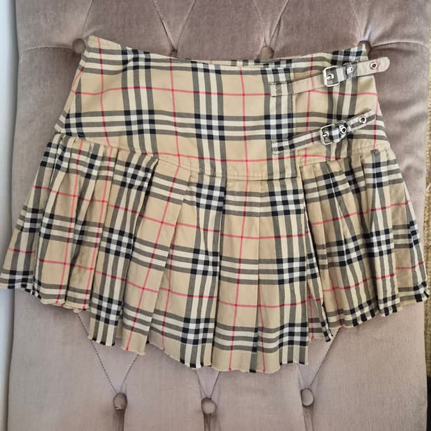 버버리 여성 랩미니울스커트 38사이즈