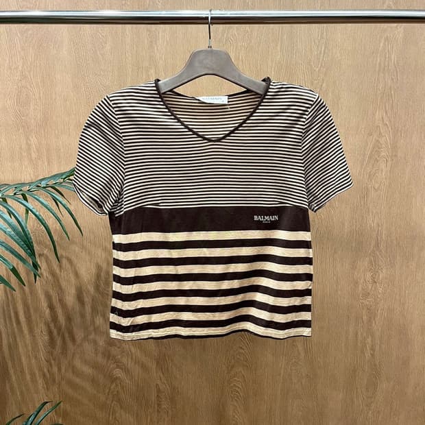 발망 코튼 크롭 반팔 티셔츠 스트라이프 패턴 숄더 패드 디테일 브라운