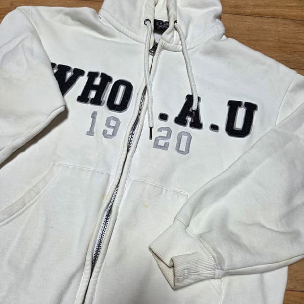 후아유 화이트 후드집업