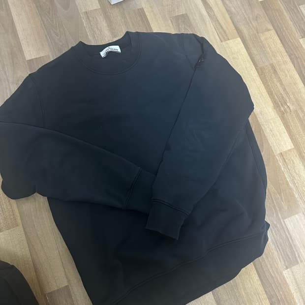 스톤아일랜드 맨투맨 xxl 다크네이비