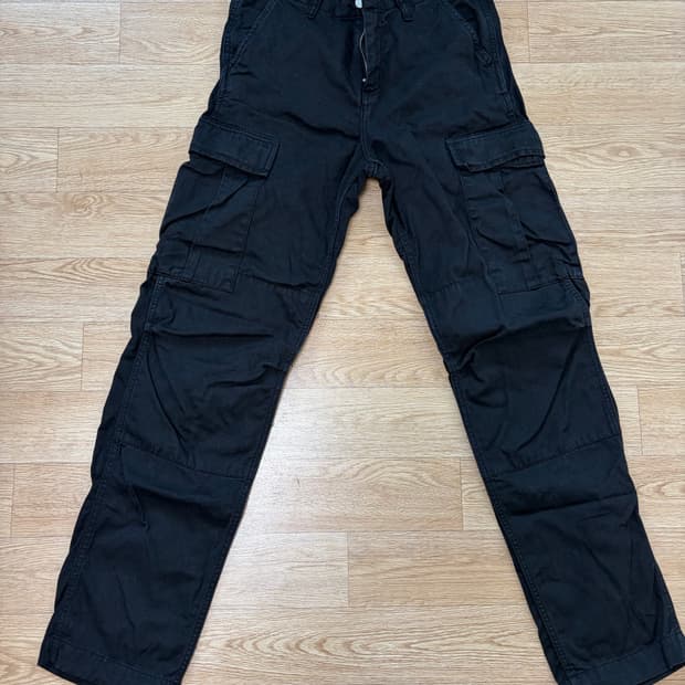 칼하트 WIP 모라가 트윌 레귤러 카고 팬츠 블랙 28 x 32