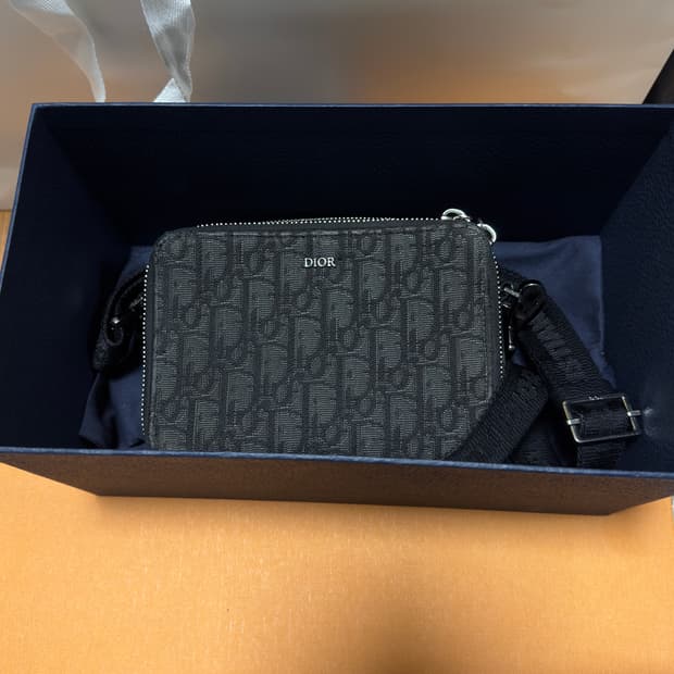 [풀구성품] 디올 오블리크 스트랩 파우치 크로스백