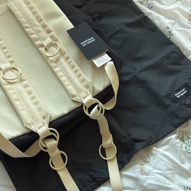 라프시몬스 이스트팩 패디드 백팩