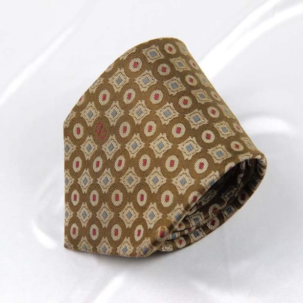 발렌티노 가라바니 9cm A등급 남자 명품 넥타이