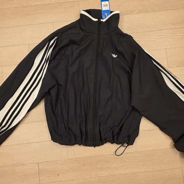 아디다스 트렉자켓 36(S)