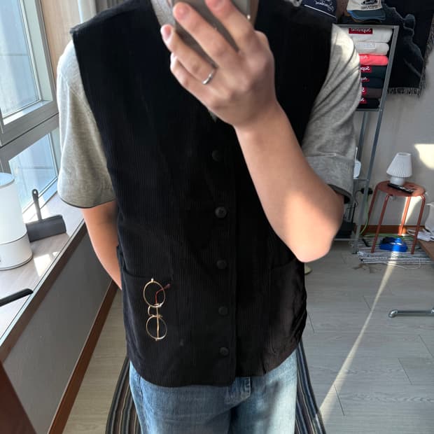 디미트리블랙 코듀로이 베스트