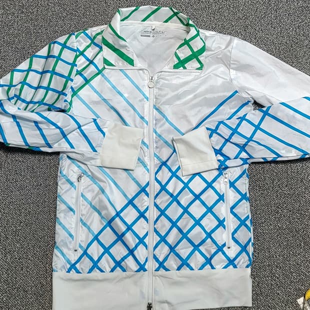 나이키골프 여성 춘하 경량바람막이 화이트 M 85