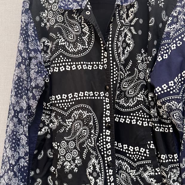 투머치토커 페이즐리