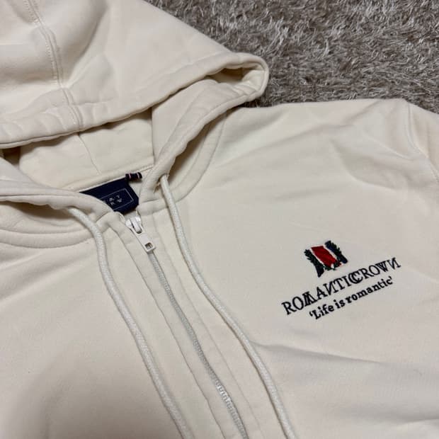 [M] R.M.T.C.R.W 로맨틱크라운 집업 후드
