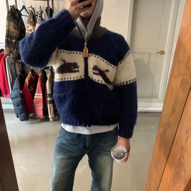 퍼스트다운 니트 코위찬 집업