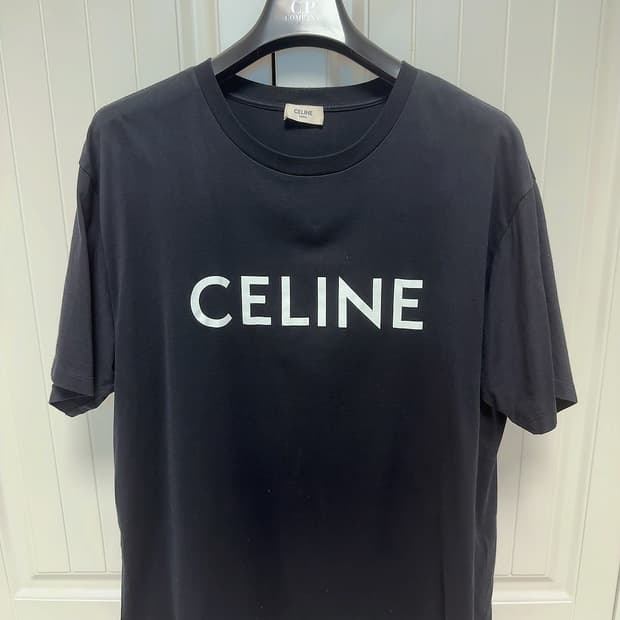셀린느 블랙 로고 티셔츠 L
