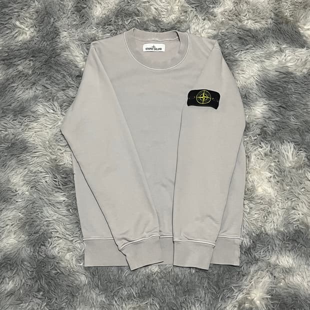 스톤아일랜드 맨투맨 그레이