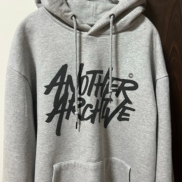 어나더아카이브 그래피티 로고 후드티 회색 L