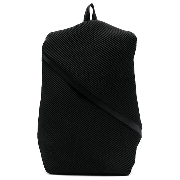 이세이미야케 백팩 새상품 판매합니다