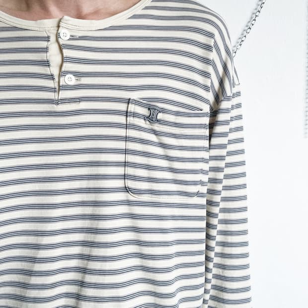 90s 셀린느 투버튼 스트라이프 롱슬리브