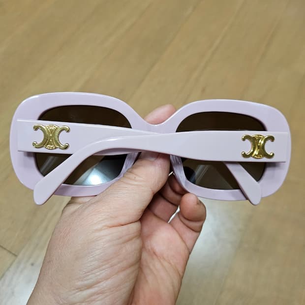 (정품) 셀린느 트리옹프 10 선글라스 (명품 여자 안경테)