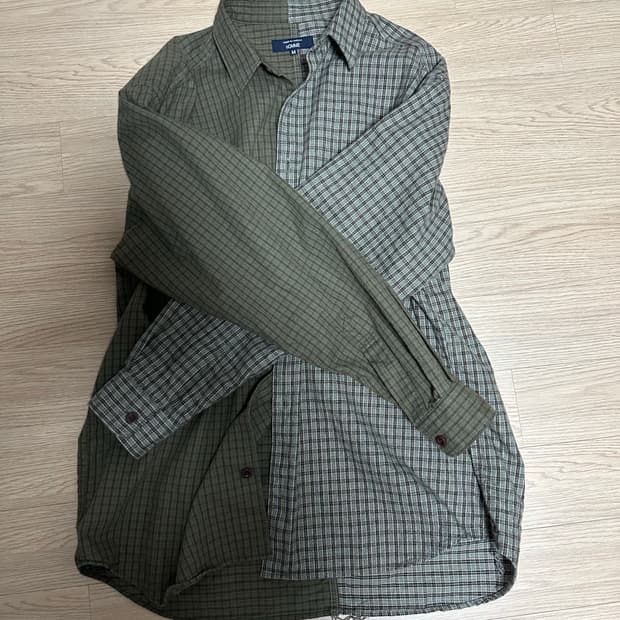 새상품) 꼼데가르송 옴므 셔츠 M 사이즈