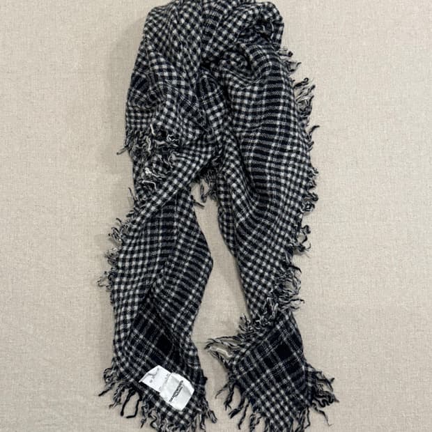 솔로이스트 15aw 체크 울 머플러