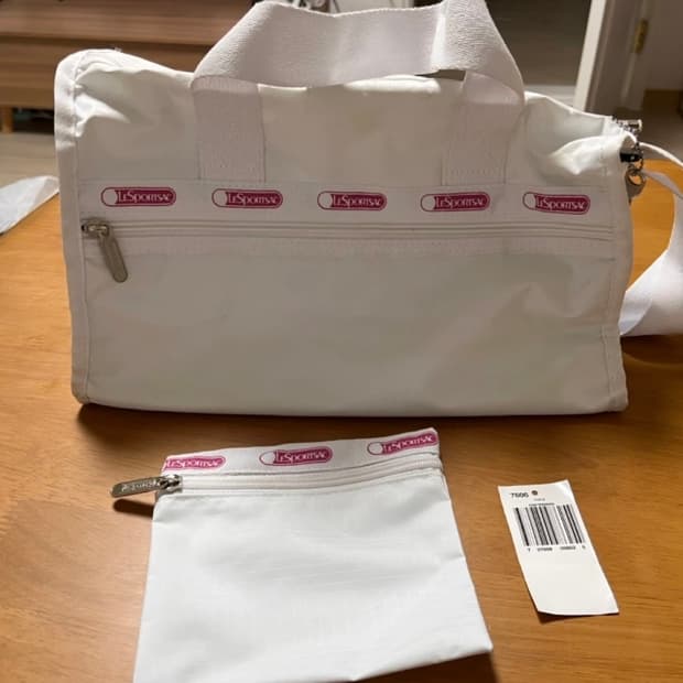 LeSportSac 레스포삭 화이트 루루 크로스백