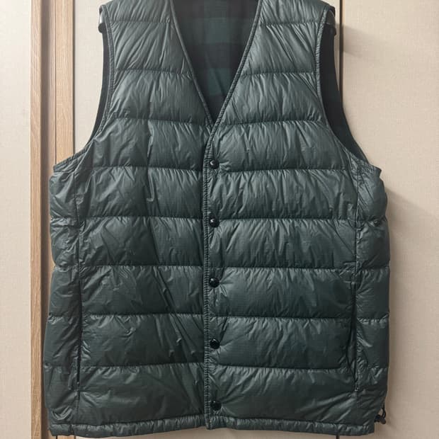 빔즈 블랙와치 리버시블 패딩 베스트