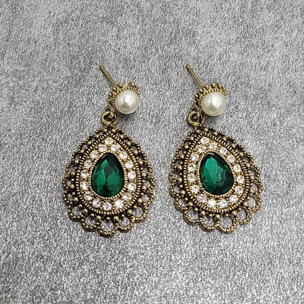 vintage earrings