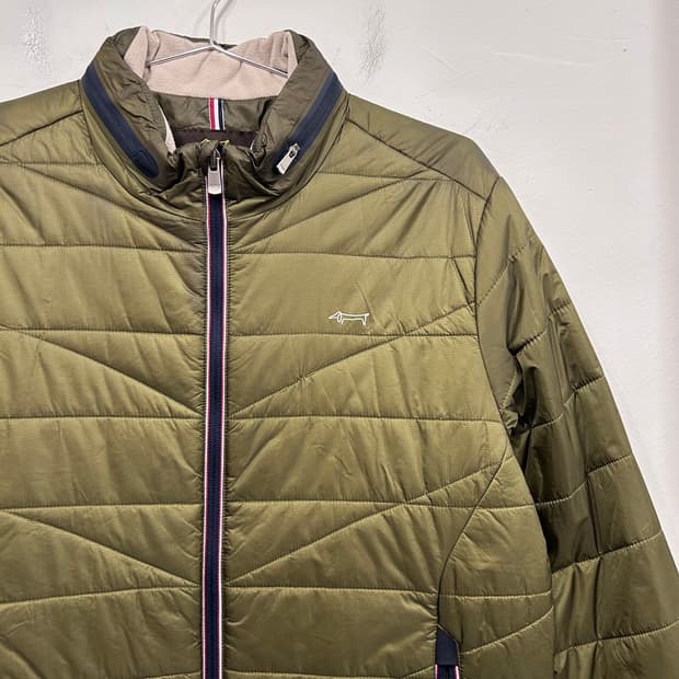 루이까스텔 골프웨어 사선 퀼팅 경량패딩