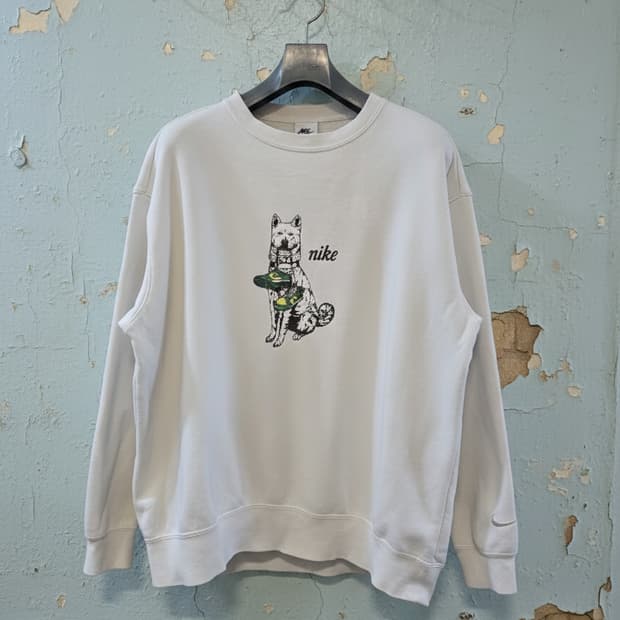 나이키 강아지 프린팅 맨투맨 L