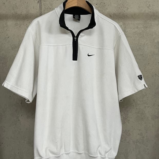 NIKE GOLF HALF ZIP-UP