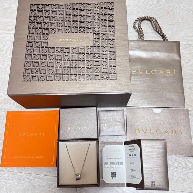 불가리 세이브더칠드런 목걸이 풀박스