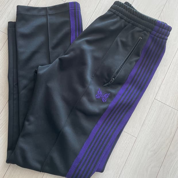 니들스 트랙팬츠 S사이즈 스트레이트핏