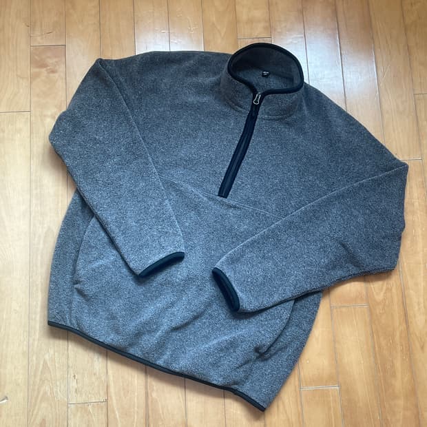 유니클로 반집업 후리스 풀오버