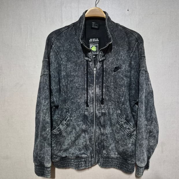 Nike  나이키 리이슈 니트 워싶재킷( L)