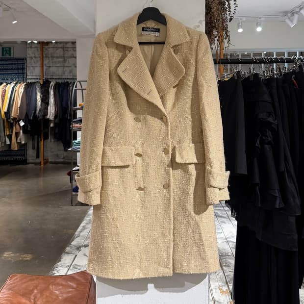 살바토레 페라가모 라이트골드 울 트위드 더블버튼 롱코트