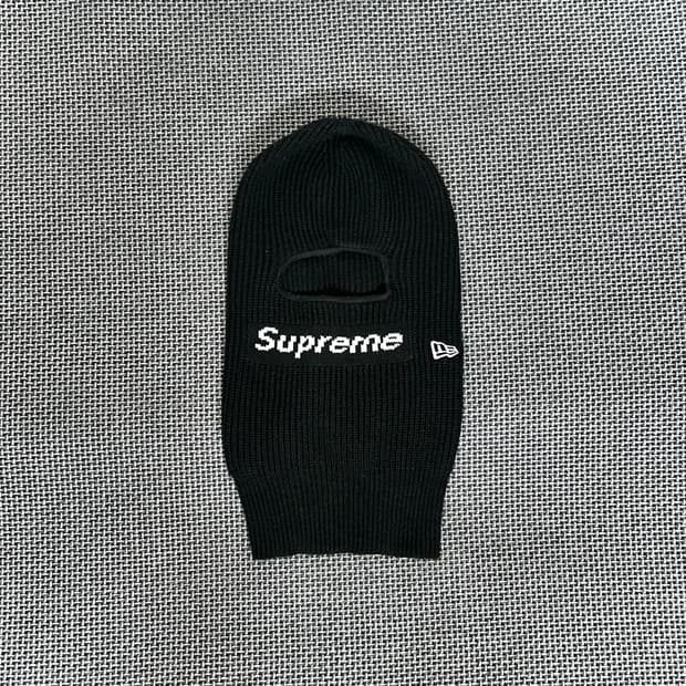 슈프림 X 뉴에라 바라클라바