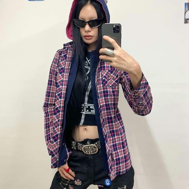 Liz Lissa Doll Checkered Hoodie Shirt