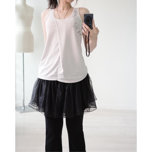 Soft Greige Floral Graphic Sleeveless